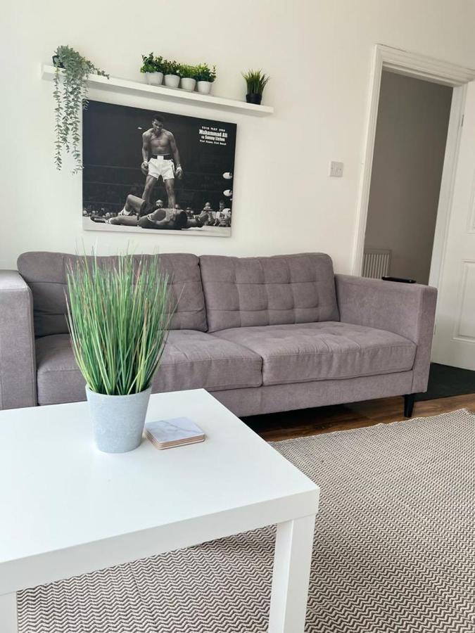 ホテル 93 West Road ロンドン エクステリア 写真
